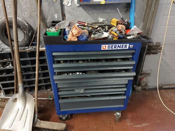 1#6107 Attrezzature da officina e gomme Michelin in vendita - foto 79