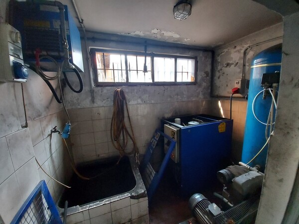 1#6107 Attrezzature da officina e gomme Michelin in vendita - foto 94