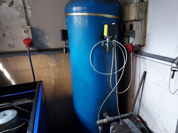 1#6107 Attrezzature da officina e gomme Michelin in vendita - foto 97