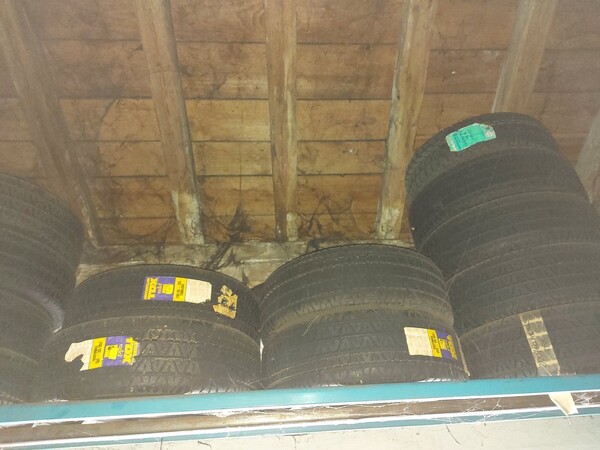 1#6107 Attrezzature da officina e gomme Michelin in vendita - foto 130