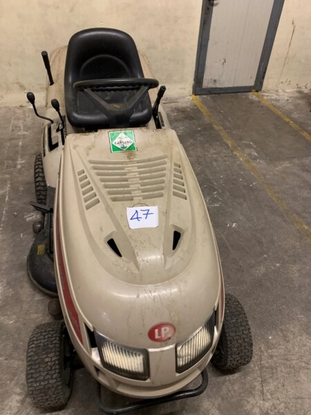 47#6109 Trattorino Twin Cut Castelgarden in vendita - foto 2