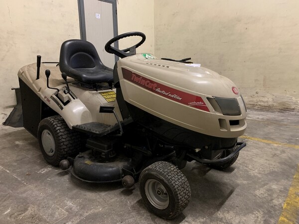 47#6109 Trattorino Twin Cut Castelgarden in vendita - foto 3
