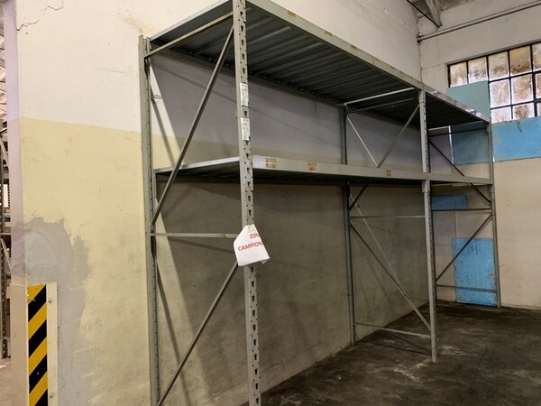 Logistica in vendita