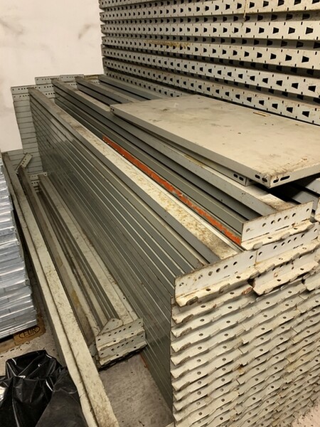 78#6109 Scaffalature smontate in vendita - foto 5