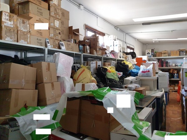 1#6117 Attrezzature elettroniche e prodotti per telefonia in vendita - foto 8