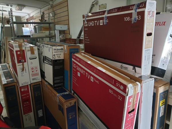 1#6117 Attrezzature elettroniche e prodotti per telefonia in vendita - foto 16