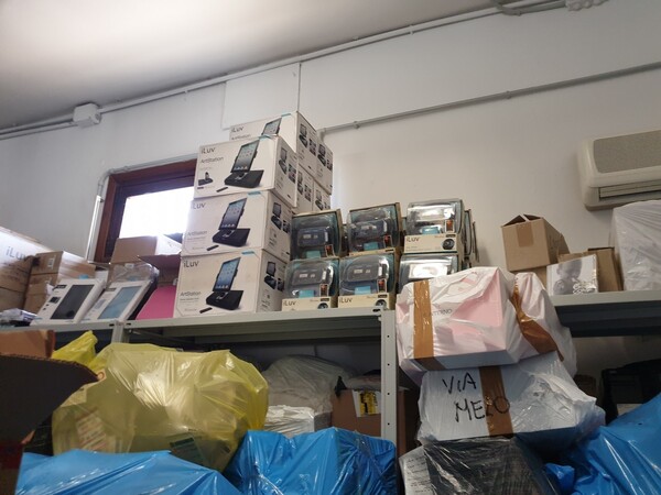 1#6117 Attrezzature elettroniche e prodotti per telefonia in vendita - foto 19