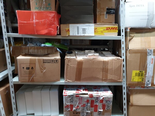 1#6117 Attrezzature elettroniche e prodotti per telefonia in vendita - foto 21