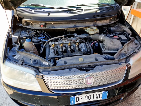 16#6117 Autovettura Fiat Multipla in vendita - foto 3