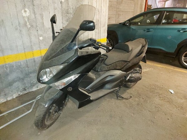 1#6119 Motociclo Yamaha T- MAX in vendita - foto 1