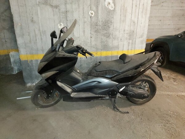1#6119 Motociclo Yamaha T- MAX in vendita - foto 5