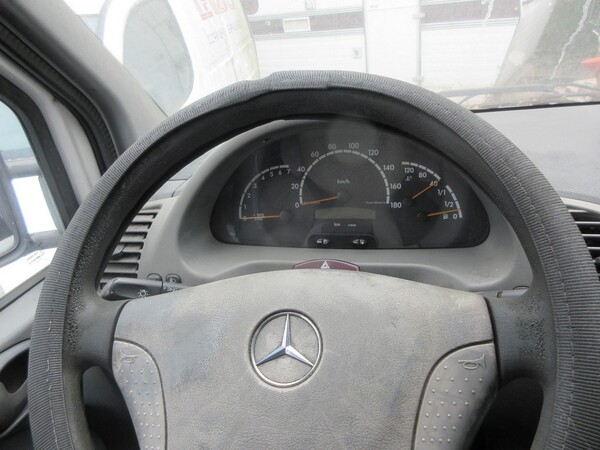 1#6120 Autocarro Mercedes e Motociclo Lambretta in vendita - foto 25