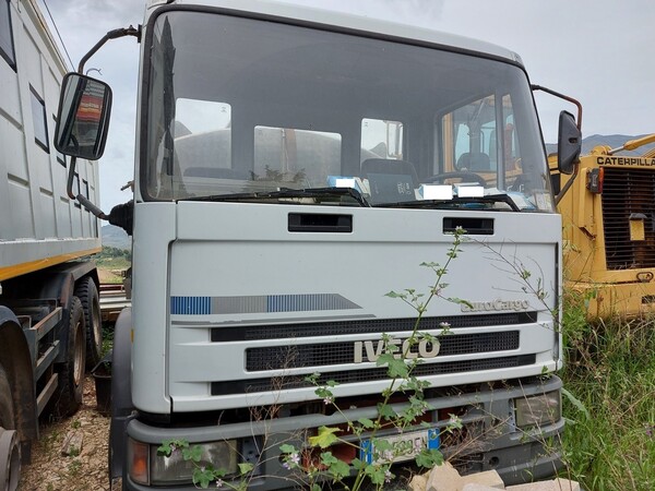 13#6125 Autocarro con cisterna in vendita - foto 1