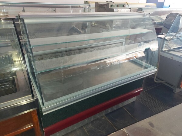 Attrezzature bar e ristoranti in vendita