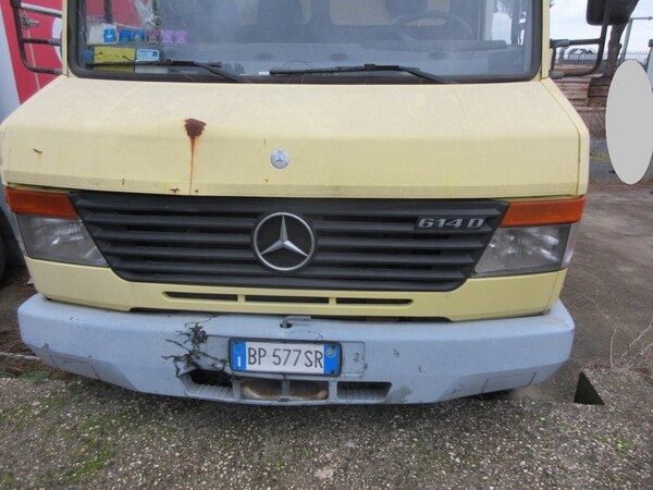 2#6129 Autocarro Mercedes Benz refrigerato in vendita - foto 3