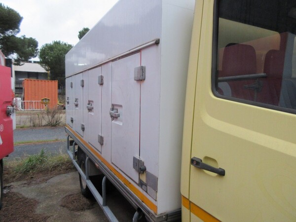 2#6129 Autocarro Mercedes Benz refrigerato in vendita - foto 8