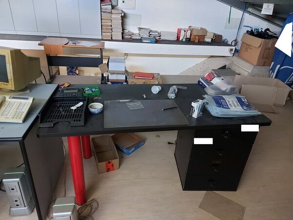 1#6138 Arredi ed attrezzature da ufficio in vendita - foto 21