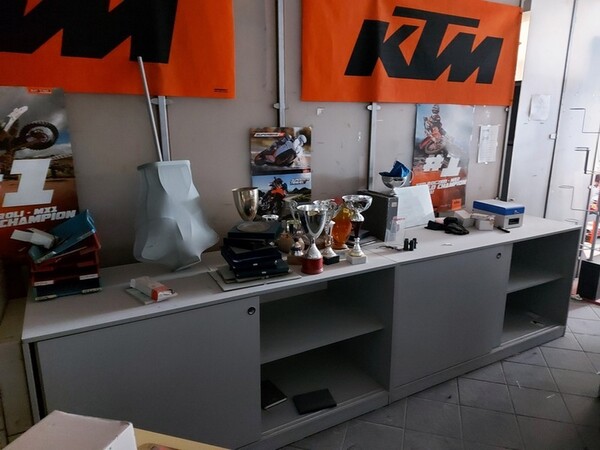 1#6138 Arredi ed attrezzature da ufficio in vendita - foto 40