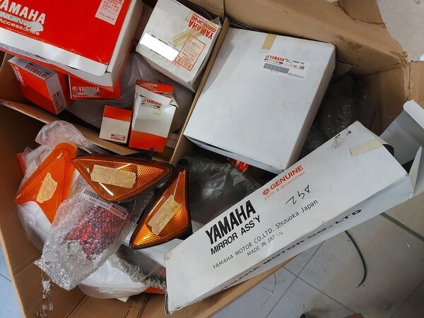 4#6138 Ricambi e accessori per moto Ferodo e Yamaha in vendita - foto 18