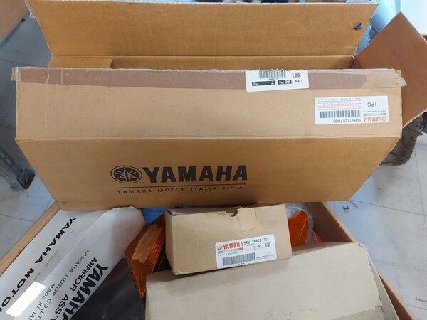 4#6138 Ricambi e accessori per moto Ferodo e Yamaha in vendita - foto 21