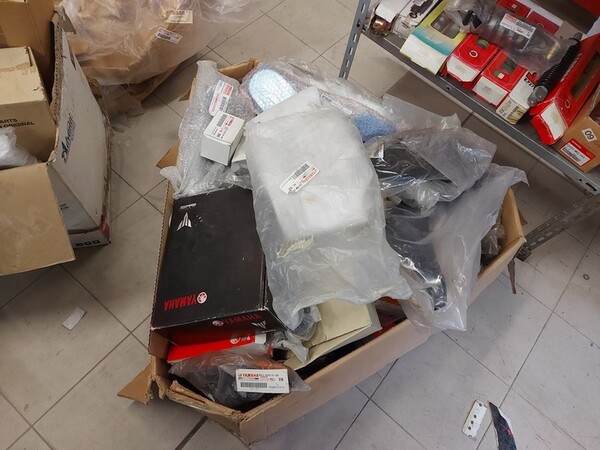 4#6138 Ricambi e accessori per moto Ferodo e Yamaha in vendita - foto 49
