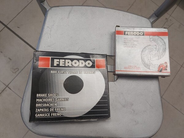 4#6138 Ricambi e accessori per moto Ferodo e Yamaha in vendita - foto 103