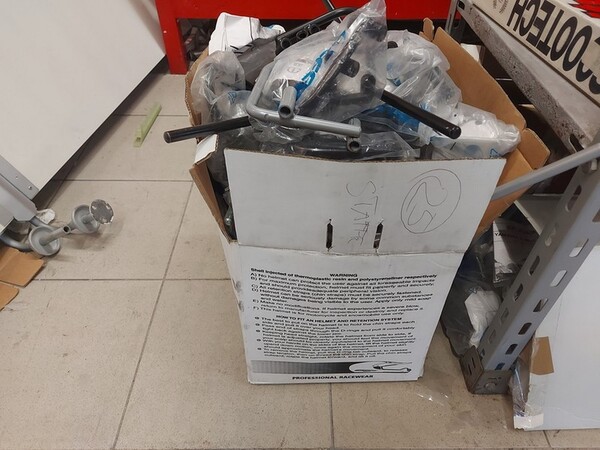 4#6138 Ricambi e accessori per moto Ferodo e Yamaha in vendita - foto 113