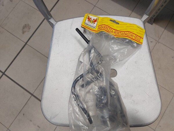 4#6138 Ricambi e accessori per moto Ferodo e Yamaha in vendita - foto 115