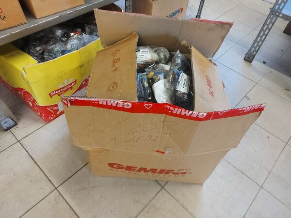 4#6138 Ricambi e accessori per moto Ferodo e Yamaha in vendita - foto 137