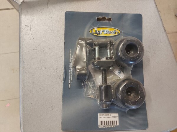 4#6138 Ricambi e accessori per moto Ferodo e Yamaha in vendita - foto 147
