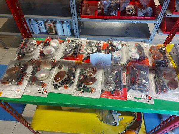 4#6138 Ricambi e accessori per moto Ferodo e Yamaha in vendita - foto 225