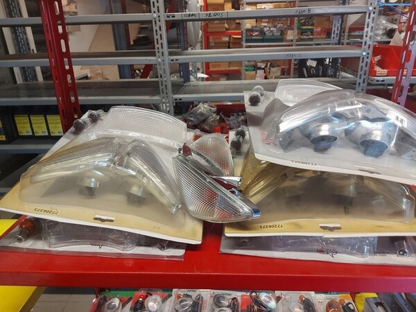 4#6138 Ricambi e accessori per moto Ferodo e Yamaha in vendita - foto 226