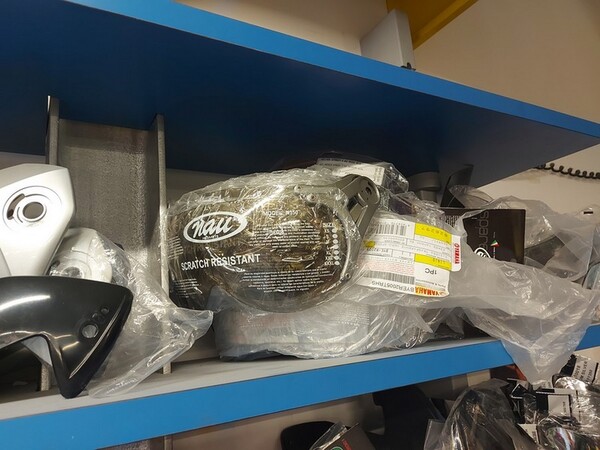 4#6138 Ricambi e accessori per moto Ferodo e Yamaha in vendita - foto 236