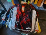 Immagine 12 - Abbigliamento e accessori per motociclismo Tucano Urbano e Ktm - Lotto 5 (Asta 6138)