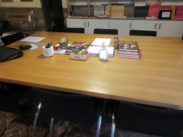 1#6140 Arredamento da ufficio in vendita - foto 28