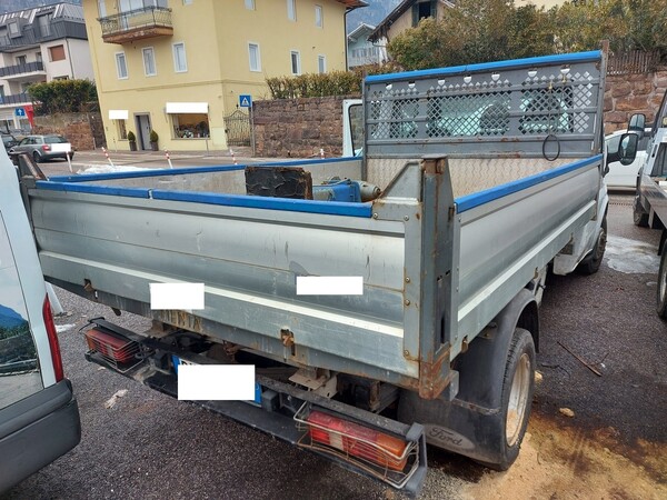 2#6148 Autocarro Ford Transit con cassone scarrabile in vendita - foto 2
