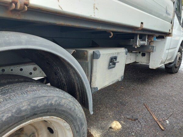 2#6148 Autocarro Ford Transit con cassone scarrabile in vendita - foto 18