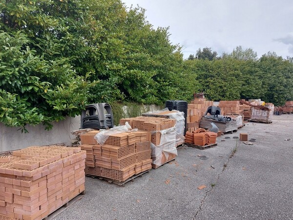 6#6152 Laterizi e materiale edile in vendita - foto 4