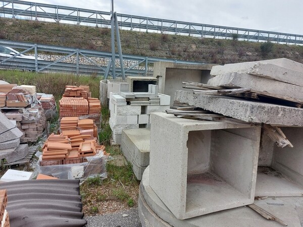 6#6152 Laterizi e materiale edile in vendita - foto 29