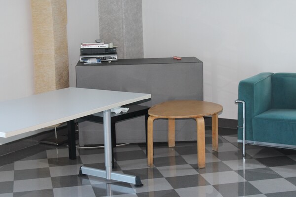 2#6155 Mobili e arredi da ufficio in vendita - foto 3