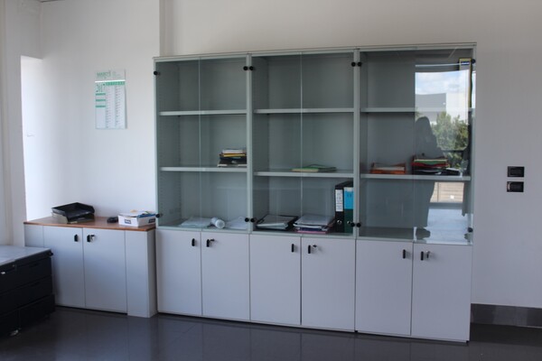 2#6155 Mobili e arredi da ufficio in vendita - foto 8