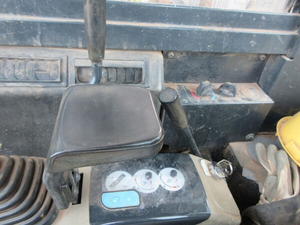10#6166 Miniescavatore Komatsu in vendita - foto 15