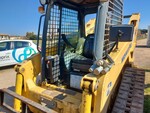 Image 9 - Komatsu CK25 skid-steer loader - Lot 14 (Auction 6166)