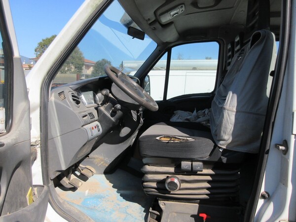 4#6166 Autocarro Iveco 35/E4 in vendita - foto 9