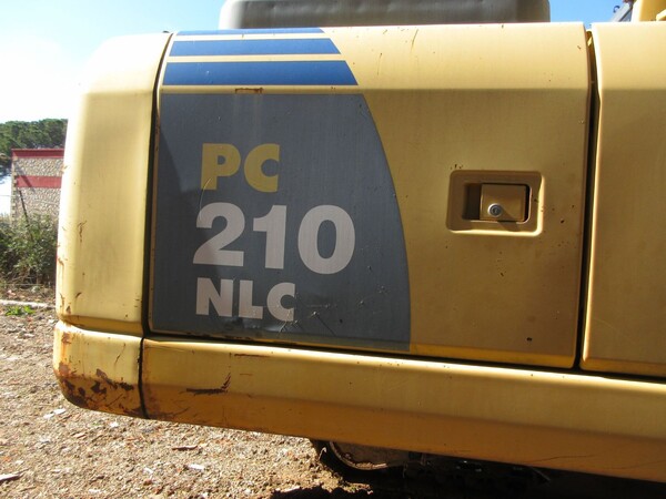 9#6166 Escavatore Komatsu PC210 in vendita - foto 13