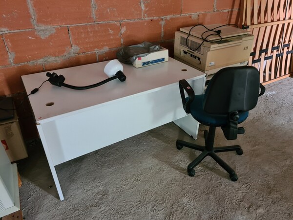 16#6173 Arredi e macchine elettroniche da ufficio in vendita - foto 4