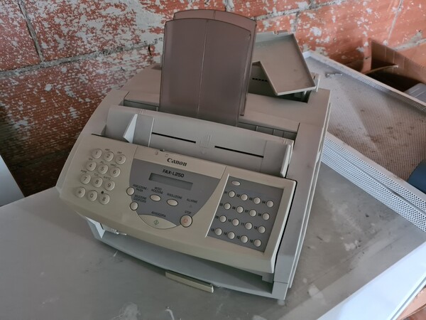 16#6173 Arredi e macchine elettroniche da ufficio in vendita - foto 8