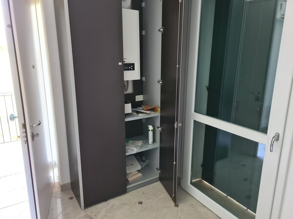16#6173 Arredi e macchine elettroniche da ufficio in vendita - foto 9