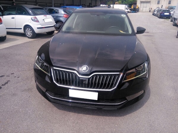 2#6184 Skoda Superb in vendita - foto 17