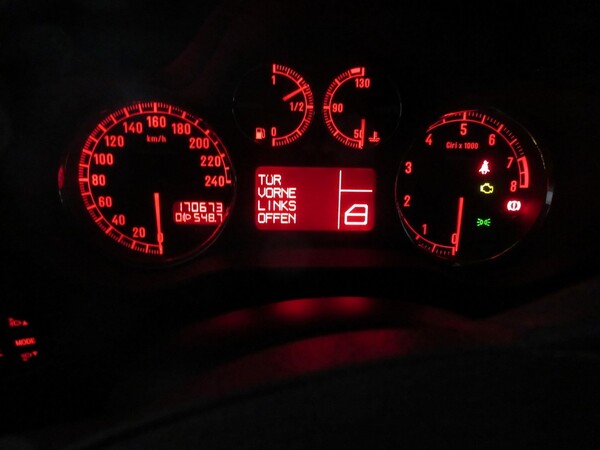 1#6192 Autovettura Alfa Romeo 147 in vendita - foto 4